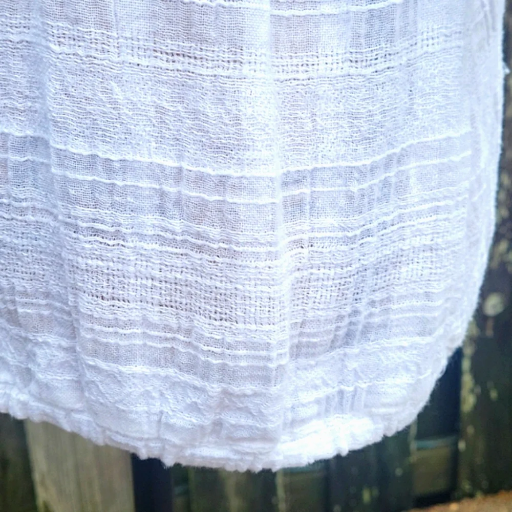 Liz Lange 100% Cotton Gauze Maternity Top